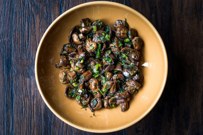 cogumelos-assados-com-nira